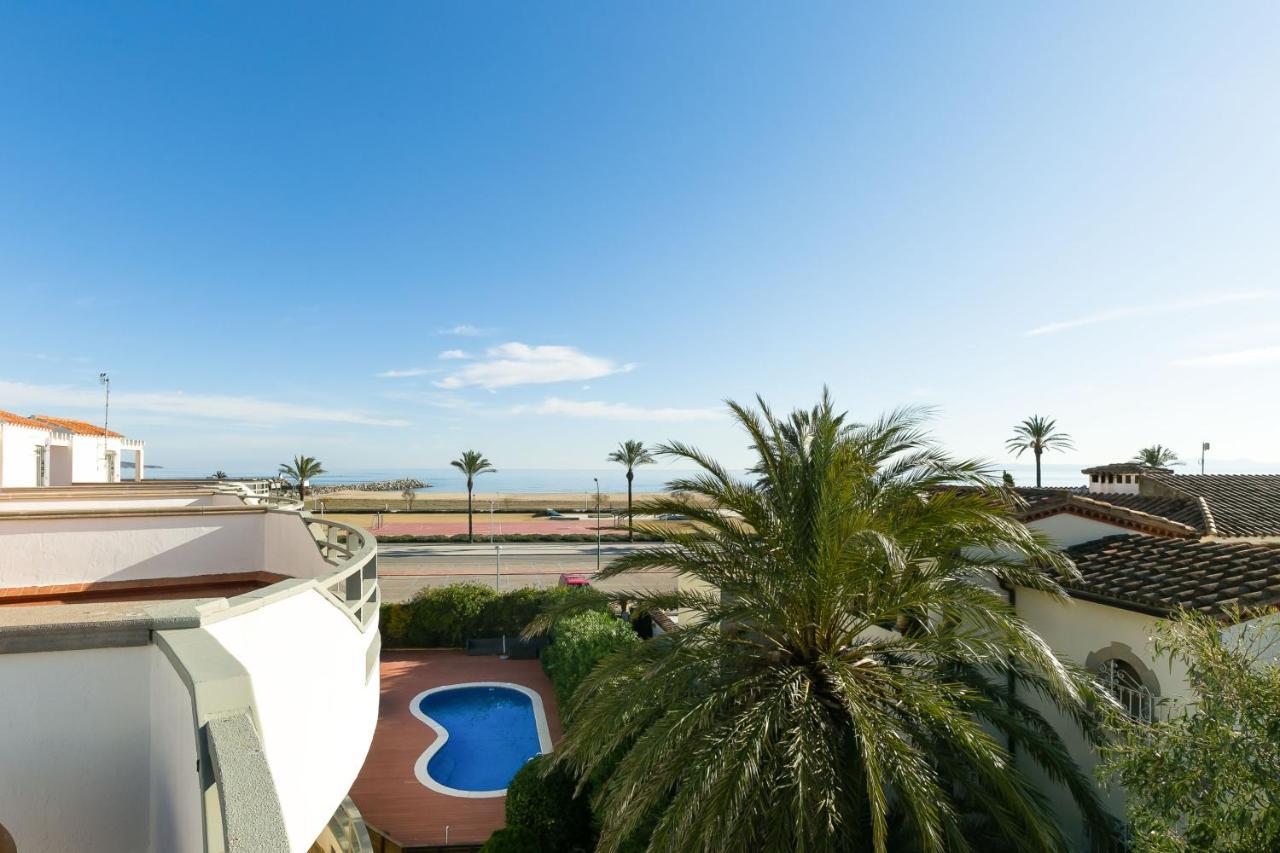 Cargols De Mar Villa Empuriabrava Bagian luar foto