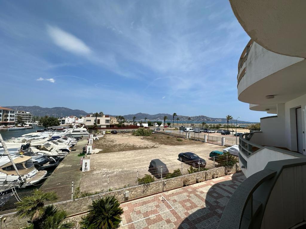 Cargols De Mar Villa Empuriabrava Bagian luar foto