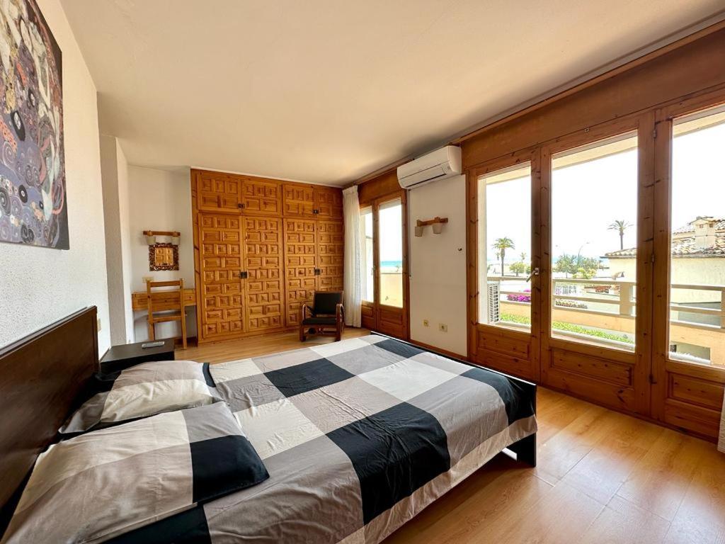 Cargols De Mar Villa Empuriabrava Bagian luar foto