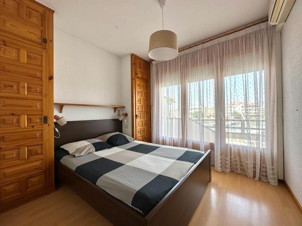 Cargols De Mar Villa Empuriabrava Bagian luar foto